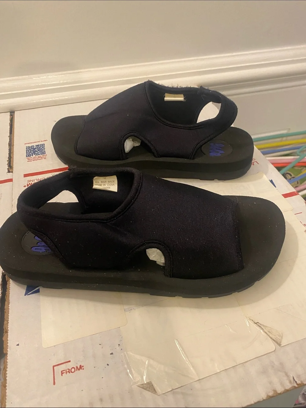9&Co size 7 Sandals good condition